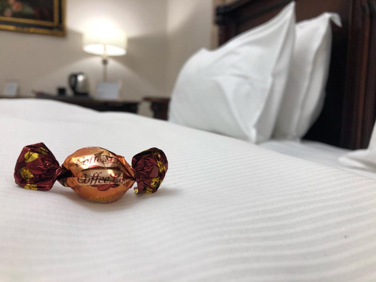 Picasso Boutique Hotel Arad Ngoại thất bức ảnh